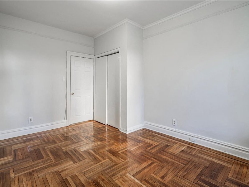 Gallery Photo 10